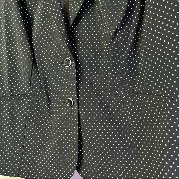 Avenue Blazer Jacket Women’s Plus Size 18/20 Black Polka Dot 3/4 Sleeves NWT - Picture 2 of 8